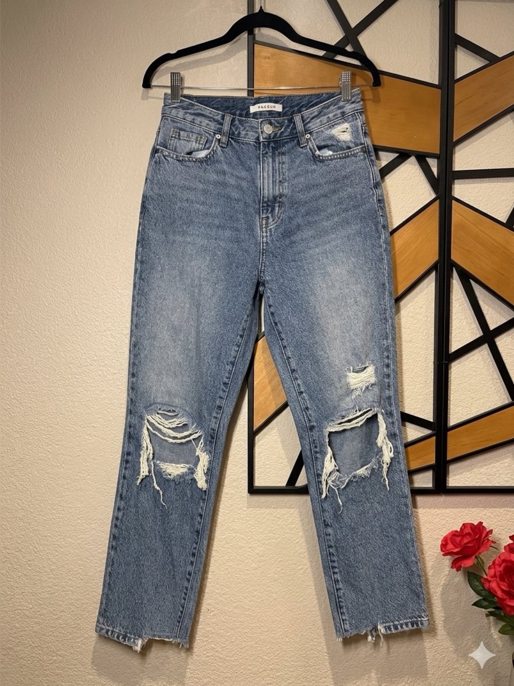 PacSun Women's Light Blue Distressed Straight Leg Jeans